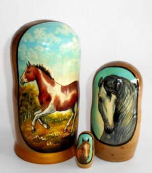 Horsy horse nesting Doll Babooshki s