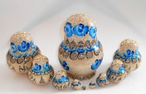 Nata in white blue lace dress 10-set nesting Doll Babooshki s