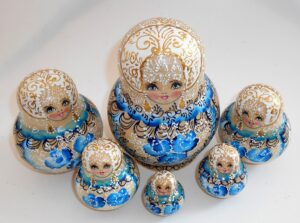 Nata in white blue lace dress 10-set nesting Doll Babooshki s