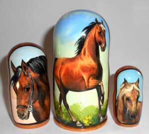 Chestnut Horse small nesting Doll Babooshki s