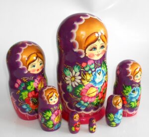 Vera purple scarf 7-set huge nesting Doll Babooshki s