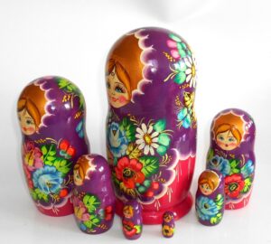 Vera purple scarf 7-set huge nesting Doll Babooshki s