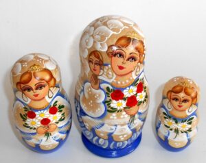 Bride in blue and white with mirrow nesting Doll Babooshki s