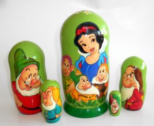 Snow White on green Babushka matryoshka nesting Doll Babooshki Babushkas