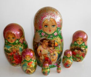 Russian Fairy tales 7-set Babushka Matryoshka nesting Doll Babooshki Babushkas