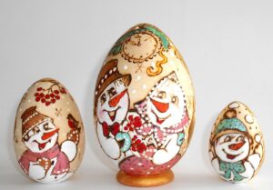 Snowmen with Clock egg 3-set nesting Doll Babooshki s
