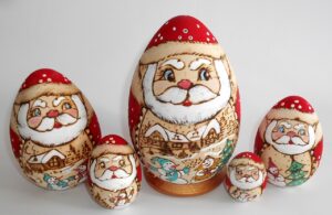 Santa in red egg 5-set nesting Doll Babooshki s