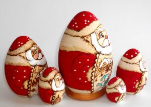 Santa in red egg 5-set nesting Doll Babooshki s