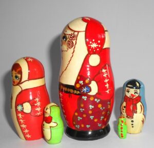 Santa with tree small nesting Doll Babooshki s