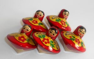 Babushka Traditional Spinning top x 5 Babushka Matryoshka nesting Doll Babooshki Babushkas