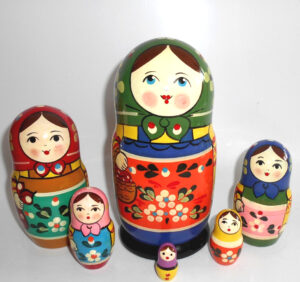 Village SCARF GREEN  XLarge 6-set Babushka Babushka Matryoshka nesting Doll Babooshki Babushkas Classic Village Traditional