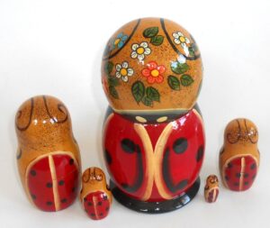 Funny Lady Bug 5-set nesting Doll Babooshki s