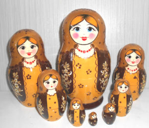 Nolinsk Golden Girl Straw Inlay 8-set Babushka Matryoshka nesting Doll Babooshki Babushkas Classic Village Traditional