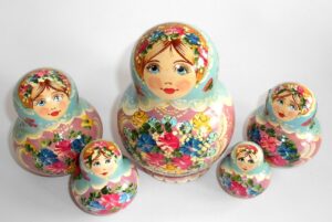 Klara in light blue scarf light purple dress 10-set nesting Doll Babooshki s