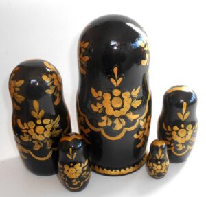 Horses Siluets on gold and black nesting Doll Babooshki s