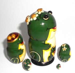 Funny Frog 5-set nesting Doll Babooshki s