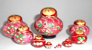 MINI fatty in dark red 10-set TINY nesting Doll Babooshki s