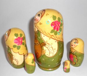 Marusya with golden samovar green dress small nesting Doll Babooshki s