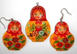 Earrings and pendant: red scarf yellow floral dress Babooshki s