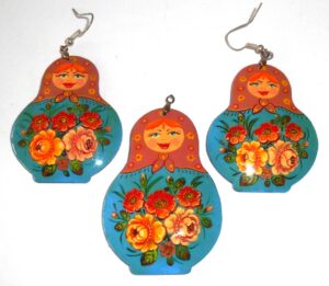 Earrings and pendant: light brown scarf blue floral dress Babooshki s