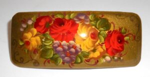 Hair Clip: Flowers on gold rectangle Babushka Matryoshka Babooshki Babushkas