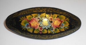 Hair Clip: Flowers on black w/ornament oval Babushka Matryoshka Babooshki Babushkas