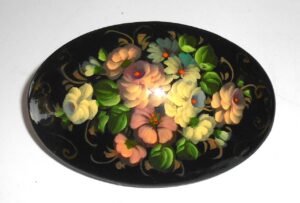 Hair Clip: Flowers on black oval large Babushka Matryoshka Babooshki Babushkas