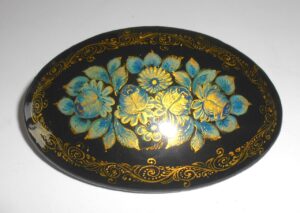 Hair Clip: blue Flowers on black w/ornament oval large Babushka Matryoshka Babooshki Babushkas