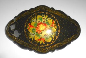 Hair Clip: Flowers on black w/ornament fancy Babushka Matryoshka Babooshki Babushkas