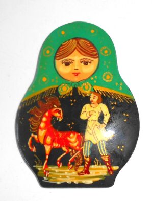 Fridge Magnet: 'Little Humpbacked Horse' green scarf Babushka Matryoshka Babooshki Babushkas