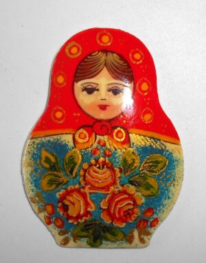 Fridge Magnet: 'Roses' red scarf Babushka Matryoshka Babooshki Babushkas