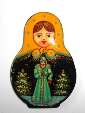 Fridge Magnet: 'Snow Maiden' yellow scarf blue dots Babushka Matryoshka Babooshki Babushkas