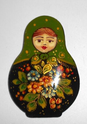 Fridge Magnet: 'Roses' green scarf Babushka Matryoshka Babooshki Babushkas