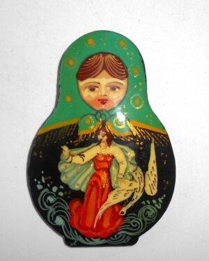 Fridge Magnet: 'Swan Princess' green scarf Babushka Matryoshka Babooshki Babushkas