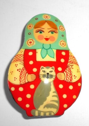 Brooch: Galya with cat green scarf Babooshki s