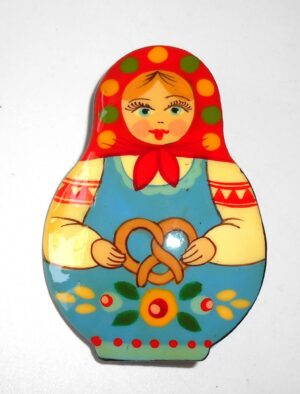Brooch: Galya with pretzel red scarf Babushka Matryoshka Babooshki Babushkas