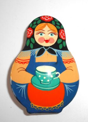 Brooch: Galya with tea cup dark blue scarf Babooshki s