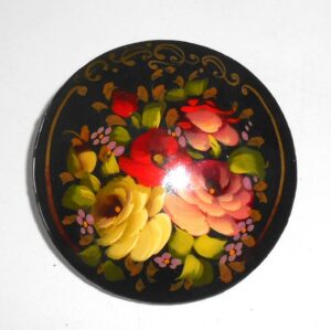 Brooch round: Floral on black Babooshki s