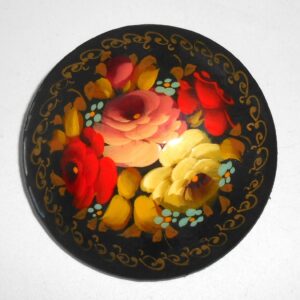 Brooch round: Floral on black Babushka Matryoshka Babooshki Babushkas