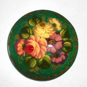 Brooch round: Floral on green Babushka Matryoshka Babooshki Babushkas