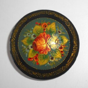 Brooch round w/ornament: Floral on pale green Babushka Matryoshka Babooshki Babushkas
