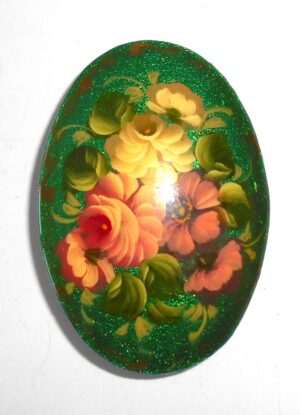 Brooch oval: Floral on green Babooshki s