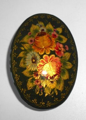 Brooch oval w/ornament: Floral on black Babooshki s
