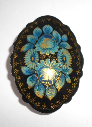 Brooch fancy oval w/ornament: Blue roses Babushka Matryoshka Babooshki Babushkas