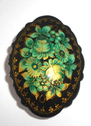 Brooch fancy oval w/ornament: Green roses Babushka Matryoshka Babooshki Babushkas