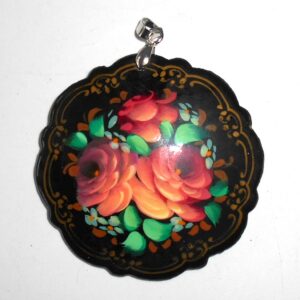 Pendant fancy round: Pink roses on black Babooshki s