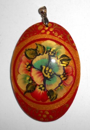 Pendant oval: flowers on red Babooshki s