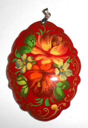 Pendant fancy oval: Flowers on red Babushka Matryoshka Babooshki Babushkas