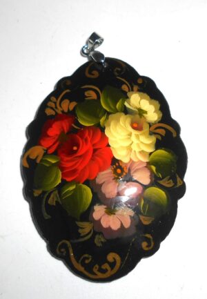 Pendant fancy oval: Flowers on black Babushka Matryoshka Babooshki Babushkas