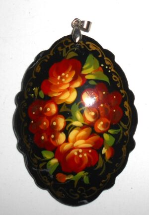 Pendant fancy oval: Red Rowan on black Babooshki s